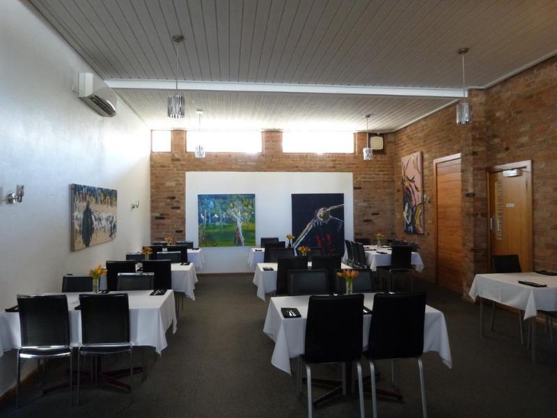נרקורט William Macintosh Motor Lodge מראה חיצוני תמונה