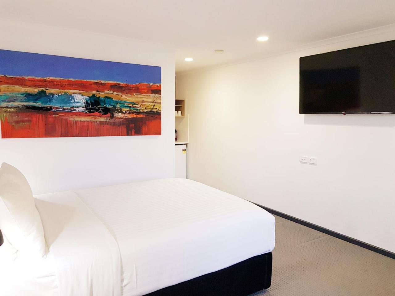 נרקורט William Macintosh Motor Lodge מראה חיצוני תמונה