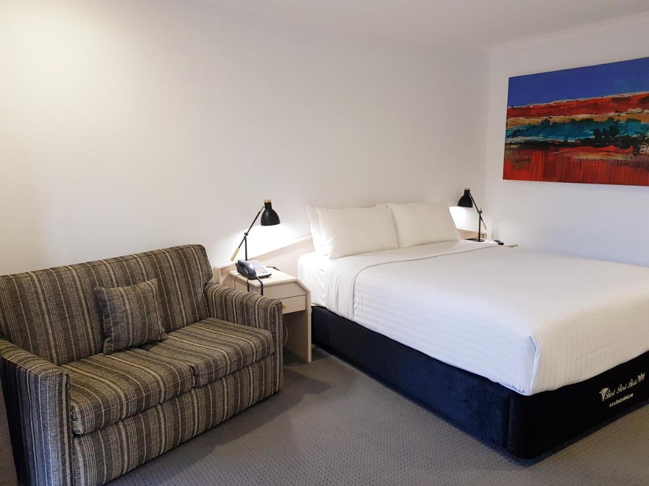נרקורט William Macintosh Motor Lodge מראה חיצוני תמונה