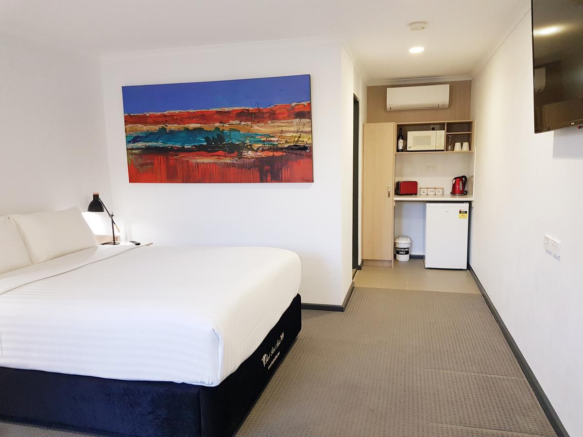 נרקורט William Macintosh Motor Lodge מראה חיצוני תמונה